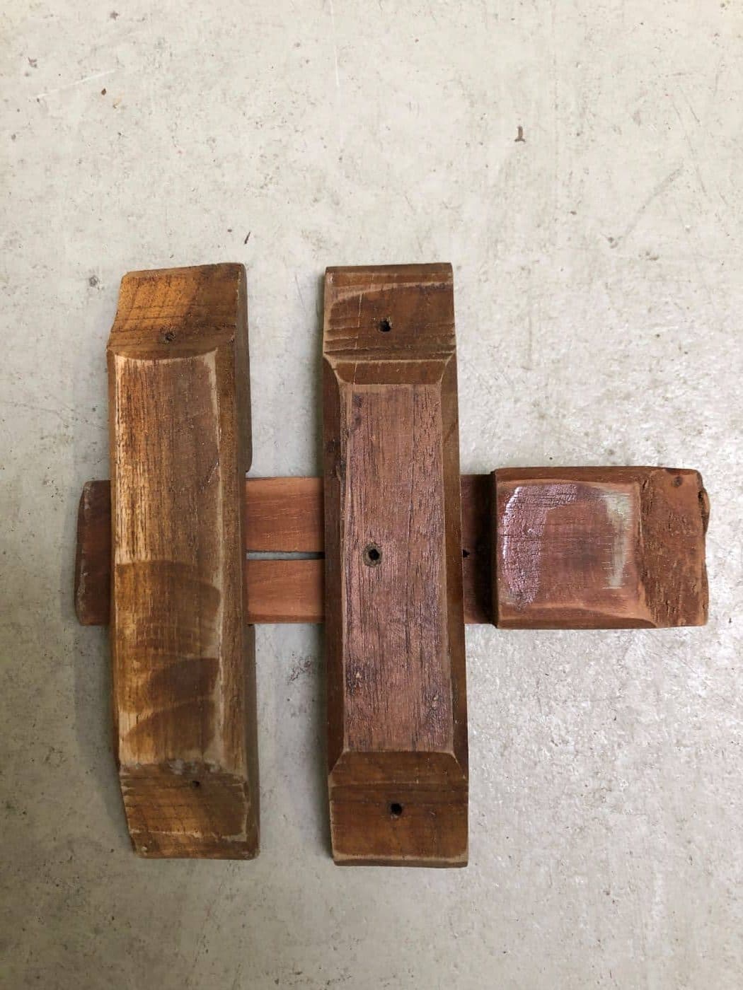 handgefertigter Türriegel Holz » Dari Asia - Antike Türen