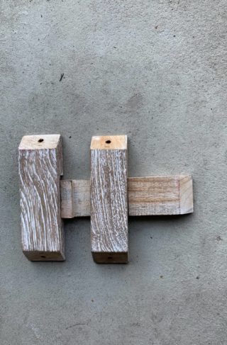 Tuerriegel aus Holz Handarbeit