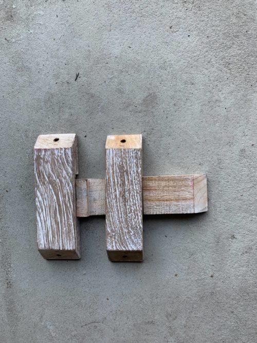 Tuerriegel aus Holz Handarbeit