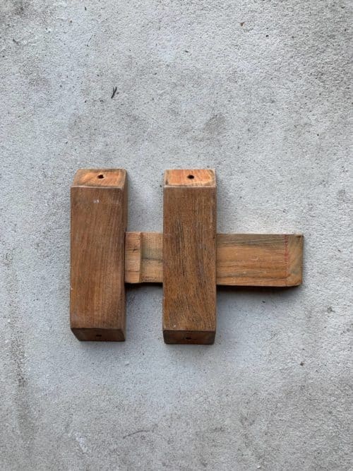 Tuerriegel aus Holz Handarbeit